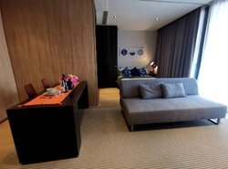 OUE Twin Peaks (D9), Condominium #456176361